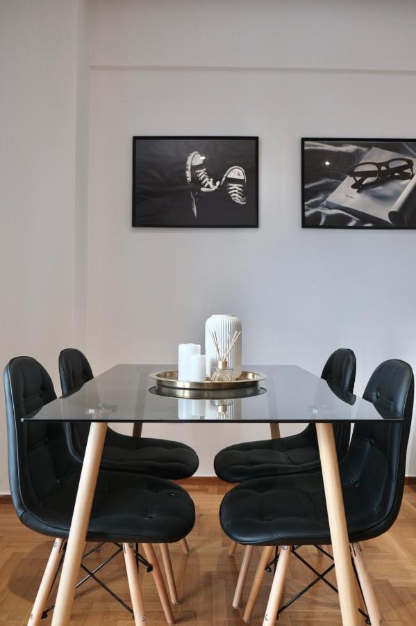 Synpiraeus Apartments & Studios Екстер'єр фото