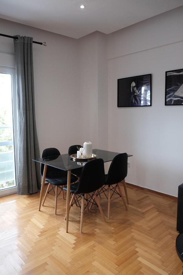 Synpiraeus Apartments & Studios Екстер'єр фото